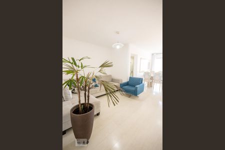 Sala de apartamento à venda com 2 quartos, 64m² em Vila Nivi, São Paulo