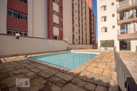 Apartamento à venda com 64m², 2 quartos e 1 vagaÁrea comum - Piscina