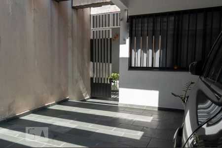 Casa à venda com 78m², 2 quartos e 2 vagasGaragem