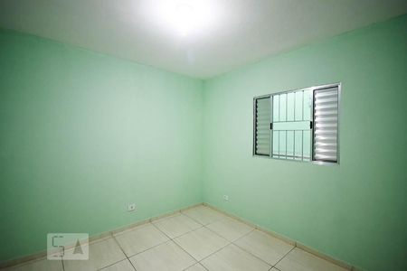 Quarto de casa para alugar com 1 quarto, 30m² em Jardim Record, Taboão da Serra