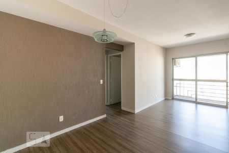 Sala de apartamento para alugar com 3 quartos, 76m² em Vila Olímpia, São Paulo