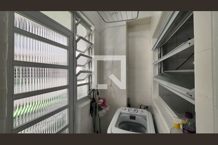 Studio para alugar com 45m², 1 quarto e 1 vaga Studio para alugar com 45m², 1 quarto e 1 vagaÁrea de Serviço