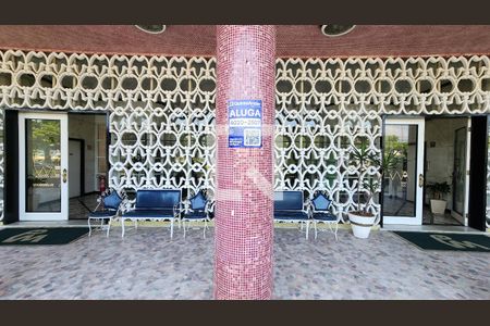 Studio para alugar com 45m², 1 quarto e 1 vaga Studio para alugar com 45m², 1 quarto e 1 vagaFachada