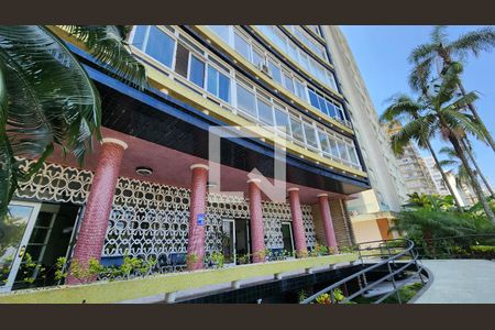 Studio para alugar com 45m², 1 quarto e 1 vaga Studio para alugar com 45m², 1 quarto e 1 vagaFachada