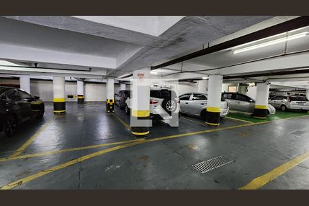 Studio para alugar com 45m², 1 quarto e 1 vaga Studio para alugar com 45m², 1 quarto e 1 vagaGaragem