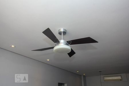 Apartamento à venda com 120m², 3 quartos e 1 vagaVentilador de Teto