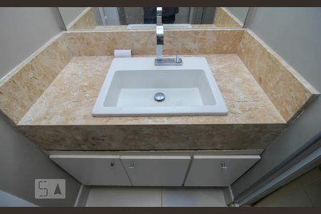 Apartamento à venda com 120m², 3 quartos e 1 vagaBanheiro Social