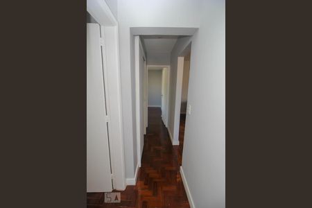 Apartamento à venda com 120m², 3 quartos e 1 vagaCorredor