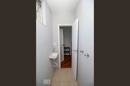 Apartamento à venda com 120m², 3 quartos e 1 vagaBanheiro de Serviço