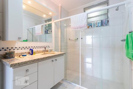 Apartamento à venda com 119m², 3 quartos e 1 vagaBanheiro social