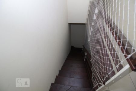 Apartamento à venda com 156m², 2 quartos e 2 vagasEscadas