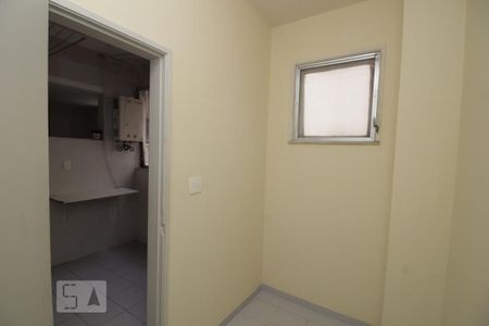 Apartamento à venda com 156m², 2 quartos e 2 vagasQuarto de Serviço