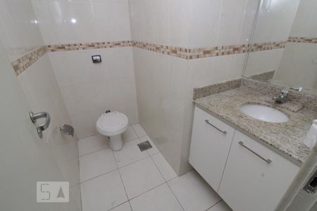 Apartamento à venda com 156m², 2 quartos e 2 vagasBanheiro