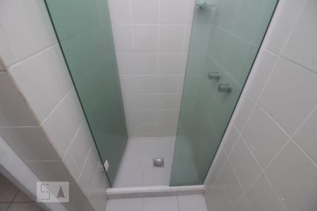 Apartamento à venda com 156m², 2 quartos e 2 vagasBanheiro de serviço