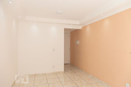 Sala de apartamento para alugar com 3 quartos, 62m² em Colônia , São Paulo