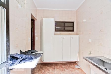 Casa à venda com 380m², 4 quartos e 5 vagasÁrea de Serviço