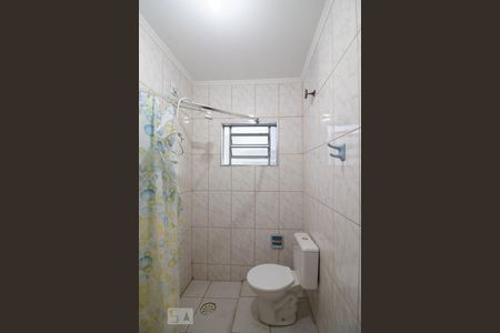 Banheiro de casa para alugar com 1 quarto, 95m² em Ferrazópolis, São Bernardo do Campo