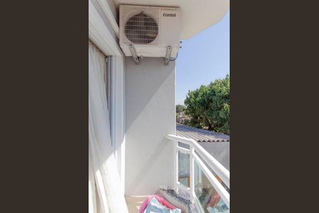 Casa à venda com 204m², 3 quartos e 3 vagasSacada Suíte