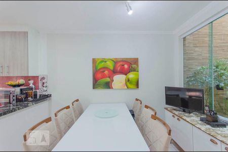 Casa à venda com 204m², 3 quartos e 3 vagasCozinha
