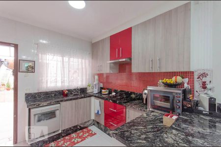 Casa à venda com 204m², 3 quartos e 3 vagasCozinha