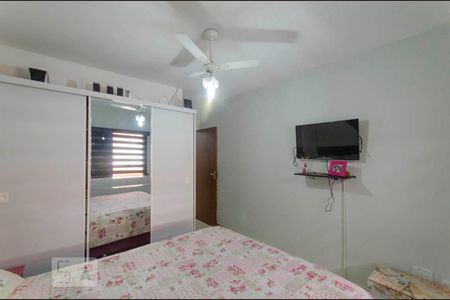 Casa à venda com 204m², 3 quartos e 3 vagasQuarto 2