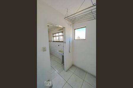 Apartamento à venda com 80m², 2 quartos e 2 vagasQuarto de Serviço