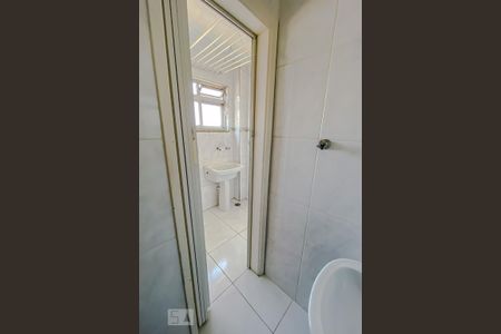 Apartamento à venda com 80m², 2 quartos e 2 vagasBanheiro de Serviço