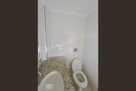 Apartamento à venda com 80m², 2 quartos e 2 vagasBanheiro da Suite