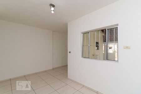 Casa à venda com 90m², 2 quartos e 1 vaga Casa à venda com 90m², 2 quartos e 1 vagaCozinha