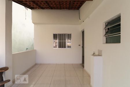 Casa à venda com 90m², 2 quartos e 1 vaga Casa à venda com 90m², 2 quartos e 1 vagaÁrea de Serviço/Quintal