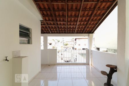 Casa à venda com 90m², 2 quartos e 1 vaga Casa à venda com 90m², 2 quartos e 1 vagaÁrea de Serviço/Quintal