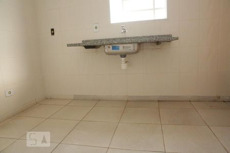 Casa de condomínio para alugar com 60m², 1 quarto e sem vagaCozinha 