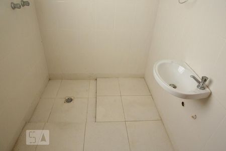 Banheiro de casa de condomínio para alugar com 1 quarto, 60m² em Vila Mariana, São Paulo