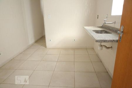 Casa de condomínio para alugar com 60m², 1 quarto e sem vagaCozinha 