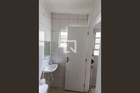 Casa para alugar com 40m², 1 quarto e sem vagaBanheiro