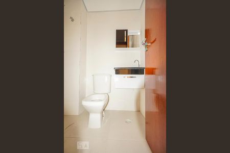 Banheiro de apartamento para alugar com 1 quarto, 34m² em Vila Granada, São Paulo