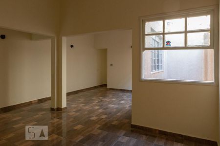 Sala de casa à venda com 3 quartos, 150m² em Barra Funda, São Paulo