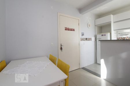 SALA de apartamento para alugar com 2 quartos, 45m² em Rubem Berta, Porto Alegre
