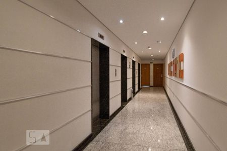 Studio à venda com 32m², 1 quarto e 1 vaga Studio à venda com 32m², 1 quarto e 1 vagaHall de Entrada