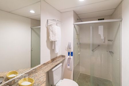 Studio à venda com 32m², 1 quarto e 1 vaga Studio à venda com 32m², 1 quarto e 1 vagaBanheiro