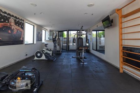 Studio à venda com 32m², 1 quarto e 1 vaga Studio à venda com 32m², 1 quarto e 1 vagaÁrea comum - Academia
