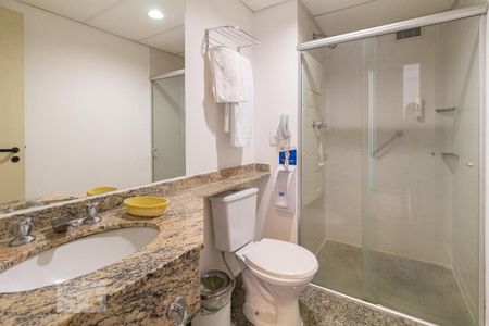 Studio à venda com 32m², 1 quarto e 1 vaga Studio à venda com 32m², 1 quarto e 1 vagaBanheiro