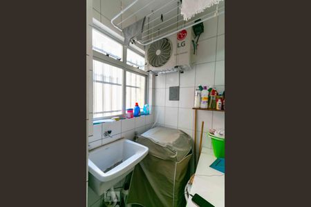 Apartamento à venda com 73m², 3 quartos e 1 vaga Apartamento à venda com 73m², 3 quartos e 1 vagaÁrea de Serviço