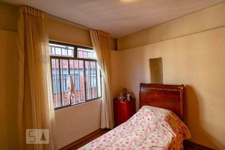 Apartamento à venda com 73m², 3 quartos e 1 vaga Apartamento à venda com 73m², 3 quartos e 1 vagaQuarto 2