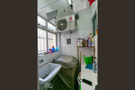 Apartamento à venda com 73m², 3 quartos e 1 vaga Apartamento à venda com 73m², 3 quartos e 1 vagaÁrea de Serviço