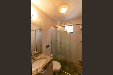 Apartamento à venda com 73m², 3 quartos e 1 vaga Apartamento à venda com 73m², 3 quartos e 1 vagaBanheiro Social