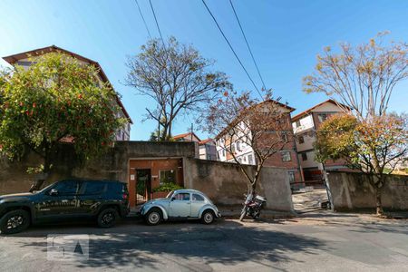 Apartamento à venda com 73m², 3 quartos e 1 vaga Apartamento à venda com 73m², 3 quartos e 1 vagaFachada