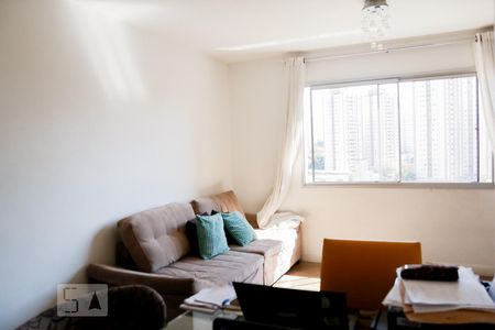Sala de apartamento à venda com 2 quartos, 62m² em Vila Sofia, São Paulo