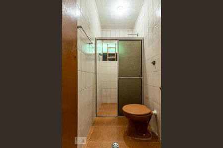 Banheiro  de casa para alugar com 1 quarto, 36m² em Parque Cisper, São Paulo