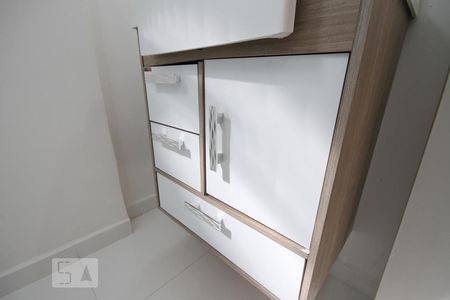 Apartamento para alugar com 55m², 2 quartos e sem vagaBanheiro